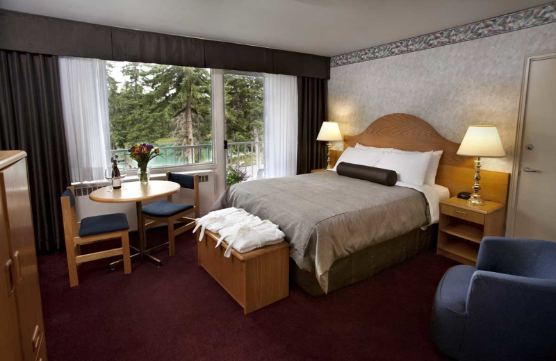 Guest room at Bow View Lodge.