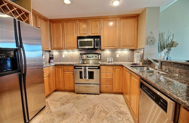 Rental kitchen at Barefeet Rentals.