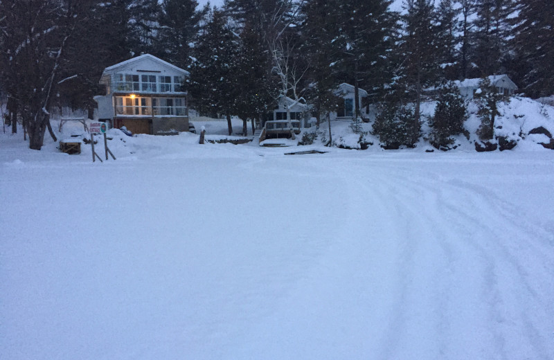 Winter at Bobs Lake Cottages.