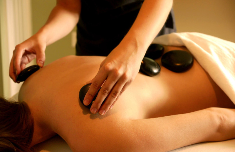 Hot Stone Massage at Mountain View Grand Resort