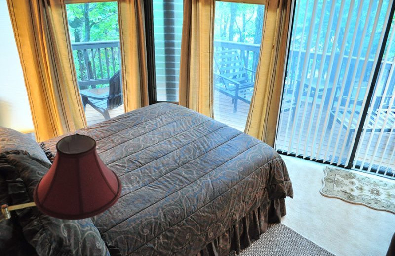 Rental bedroom at Mountain Vista Rentals.