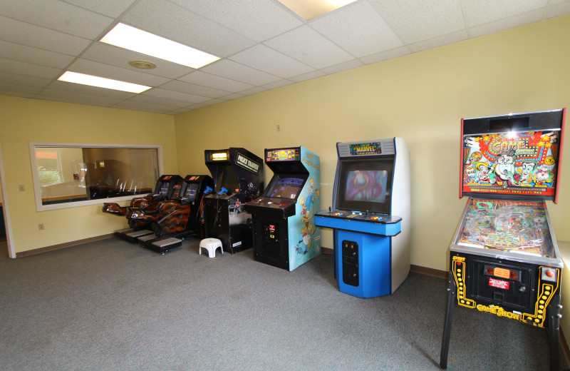 Video arcade at The Lodge at Lincoln Station.