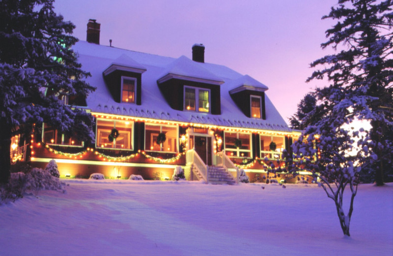 Exterior view of The Inn at Jackson.