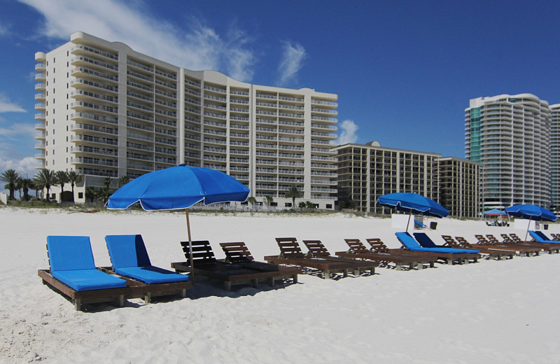 Rental beach at Alabama Coastal Properties.