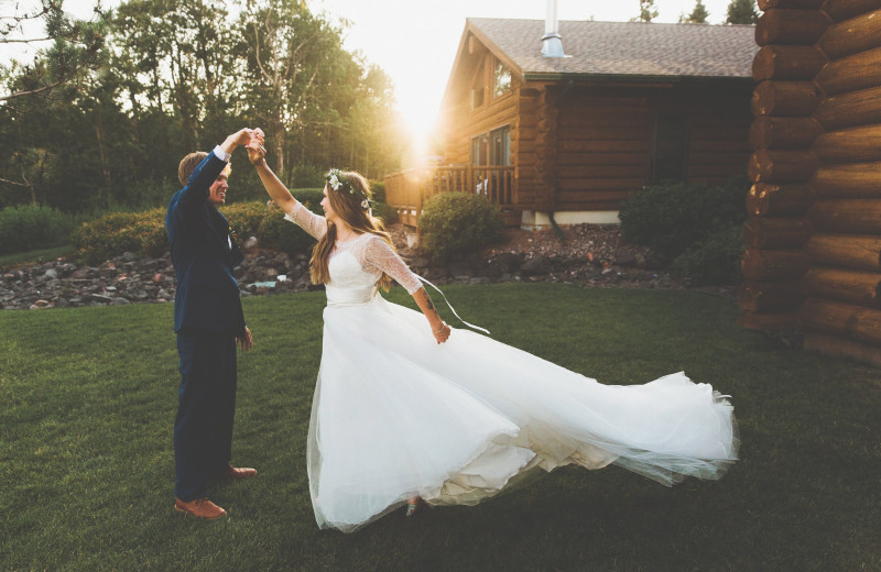 Weddings at Grand Superior Lodge on Lake Superior.