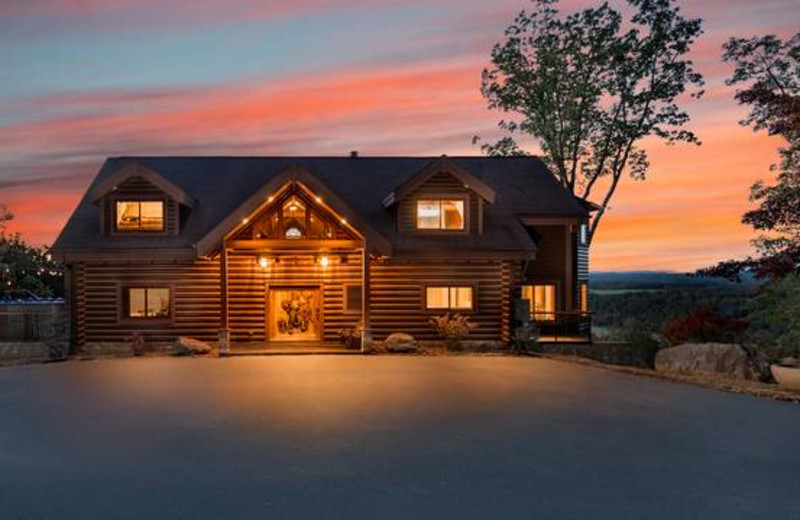 Stony Brook Cabins LLC (Gatlinburg, TN) - Resort Reviews