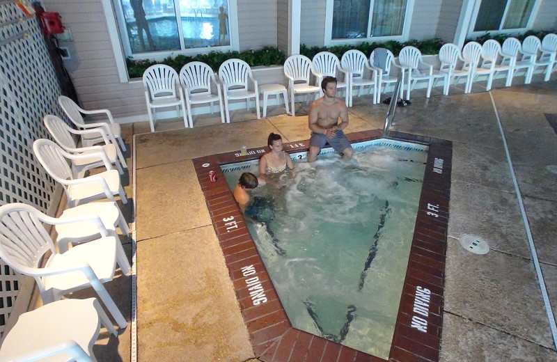 Hot tub at Bayshore Resort.