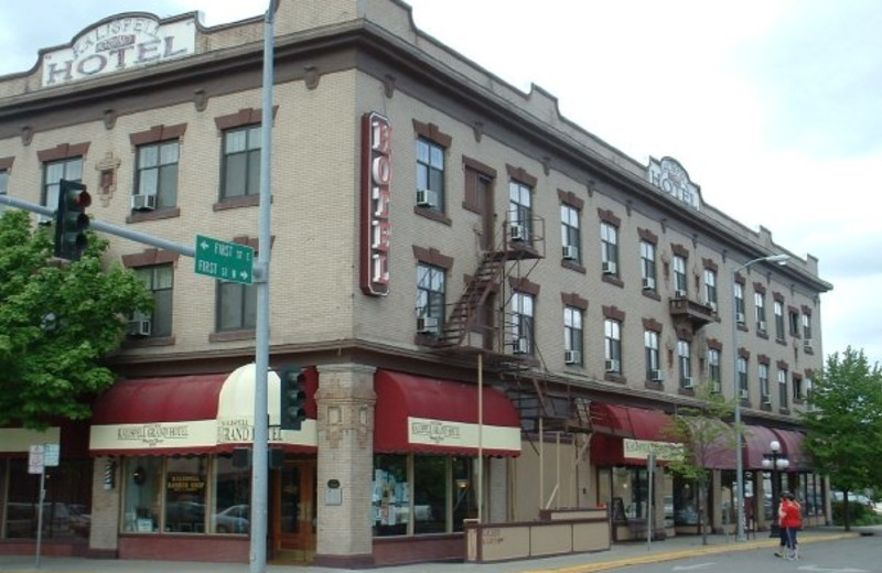 Exterior view of Kalispell Grand Hotel.