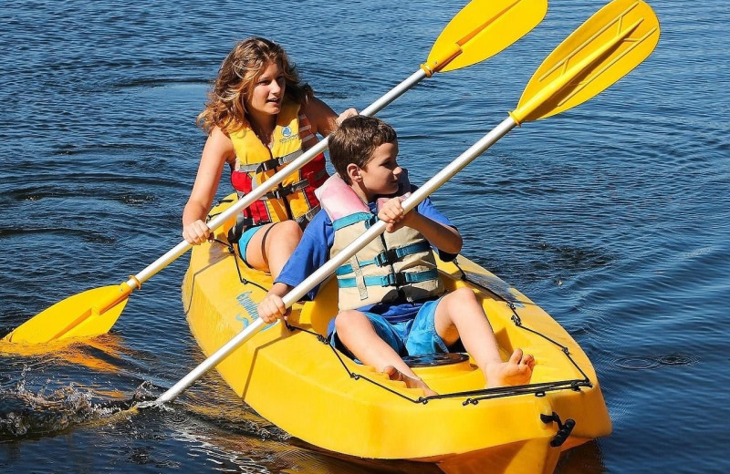 Kayaking at Canyon of the Eagles Nature Park & Resort.