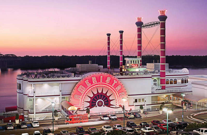 Exterior view of Ameristar Casino Vicksburg.