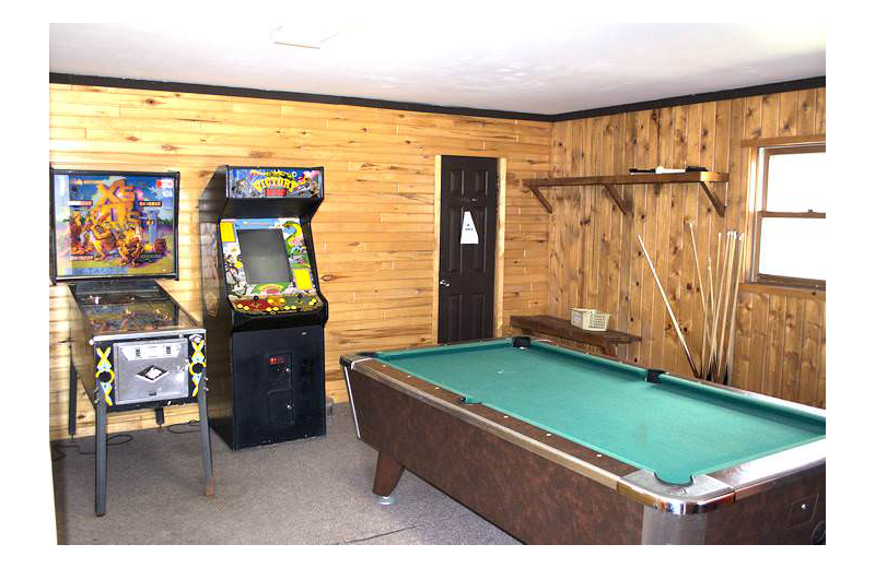 Game room at Silver Rapids Lodge.