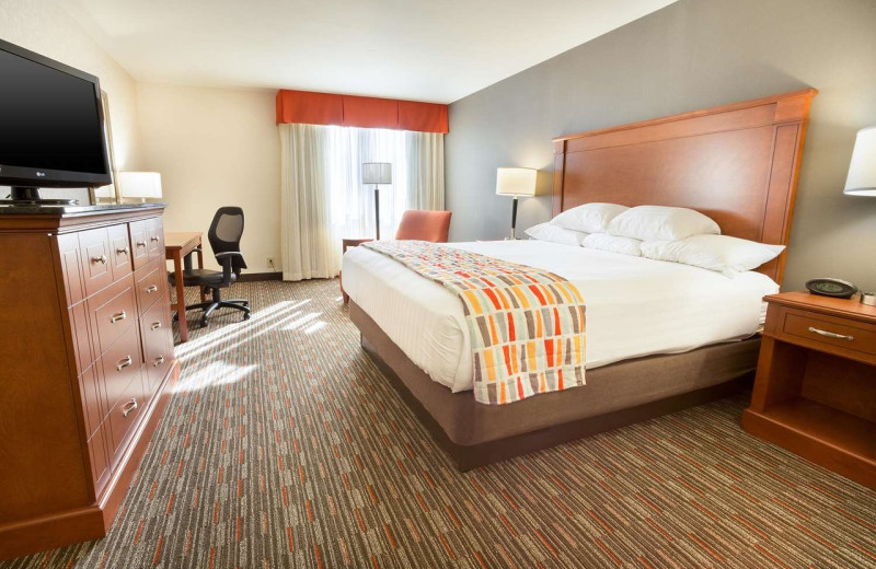 Guest room at Drury Inn and Suites Creve Coeur.