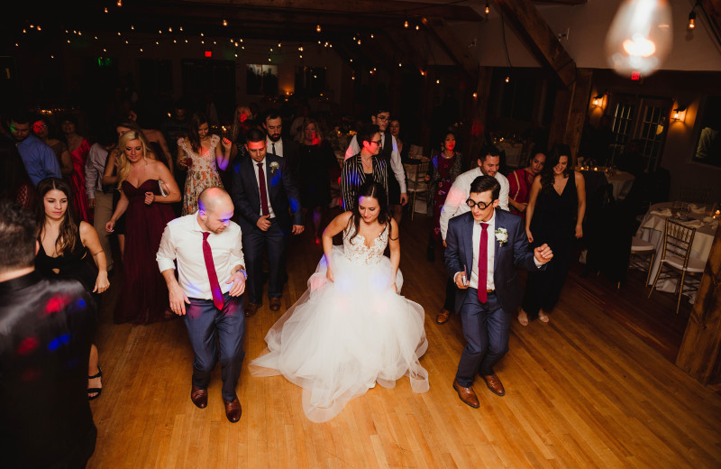 Weddings at Arrow Park Lake and Lodge.