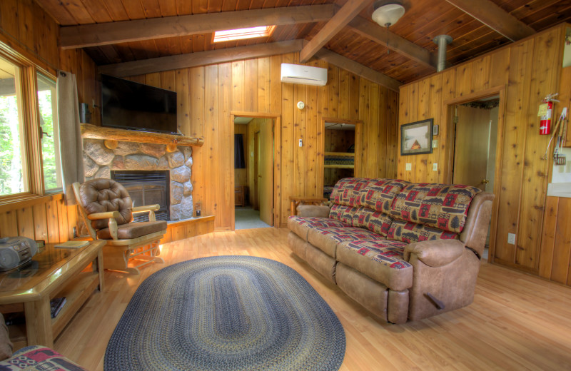 Cabin living room at Timber Bay Lodge & Houseboats.