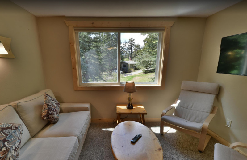 Cabin living room at Workshire Lodge.