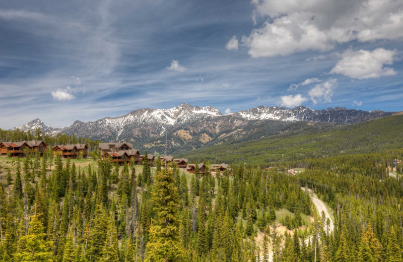 Rental exterior at Moonlight Rentals in Big Sky.