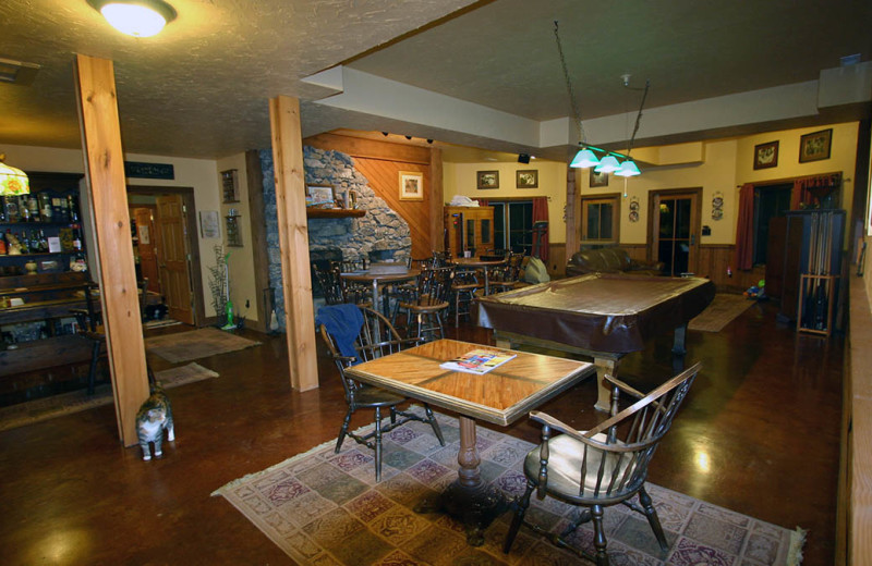 Dining area at Wildberry Lodge.