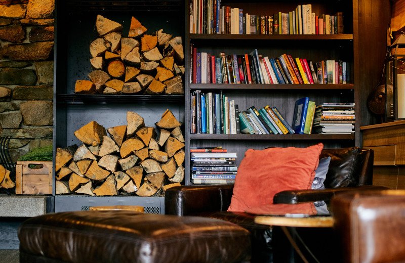 Books at CMH Bugaboos Lodge.