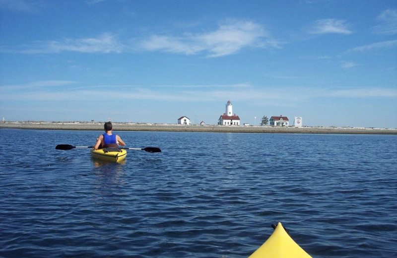 Kayaking at Juan De Fuca Cottages.