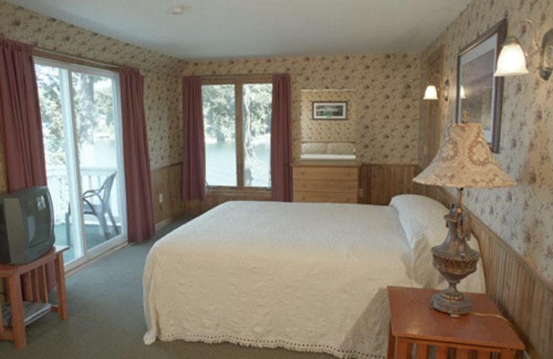 Guest Room at Antigua Resort on Plum Point