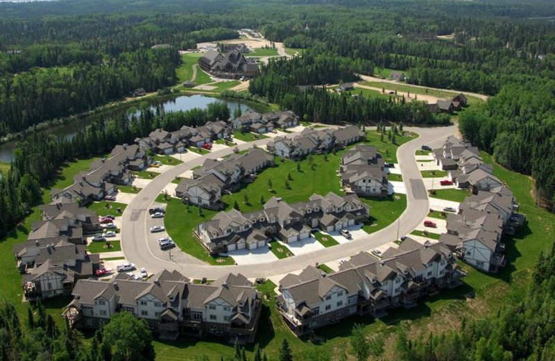 Aerial view of Elk Ridge Resort.