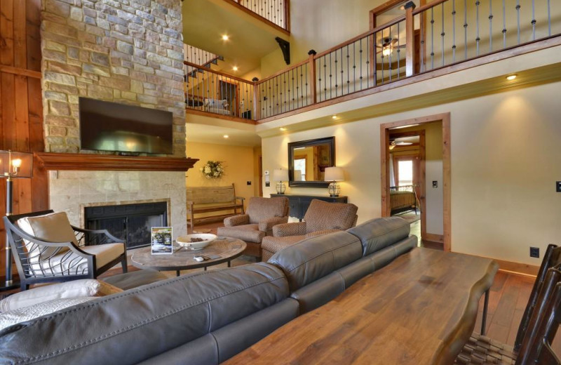 Rental living room at Stony Brook Cabins LLC.