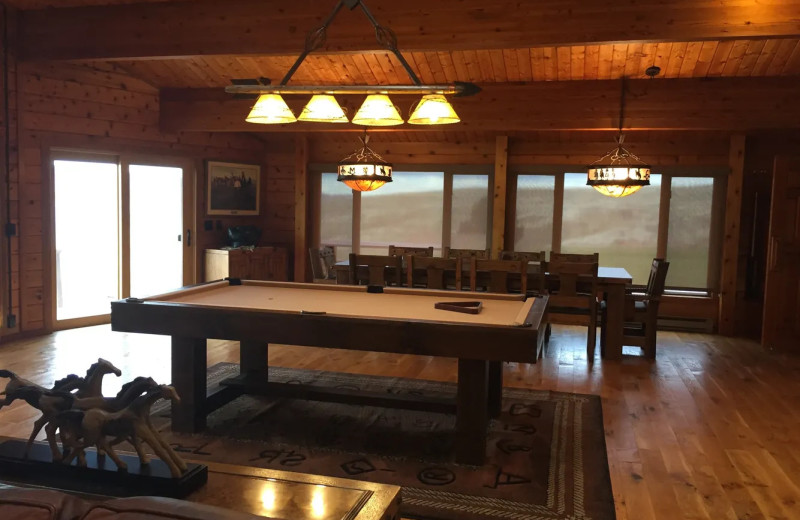 Billiard table at Lakeview Lodge 307.