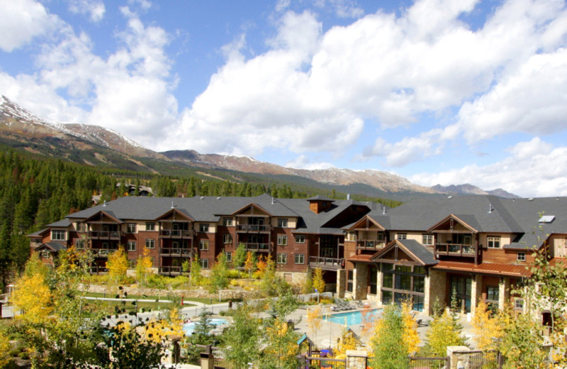 Exterior view of Grand Timber Lodge.