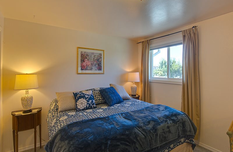 Rental bedroom at Sequim Valley Properties.