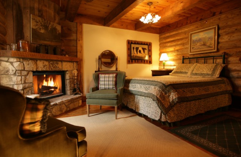 Guest room at The Lodge at Red River Ranch.
