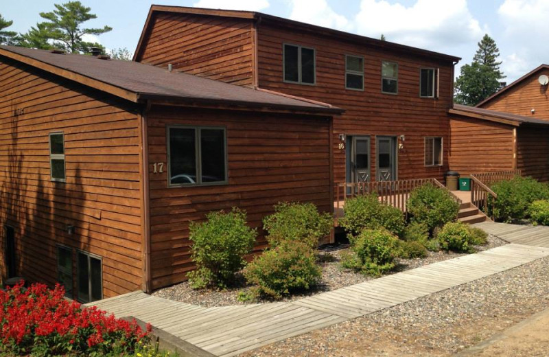 Exterior view of Timberlane Resort.