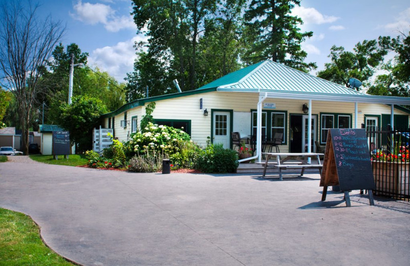 Exterior view of Great Blue Resorts- Woodland Estate Resort.