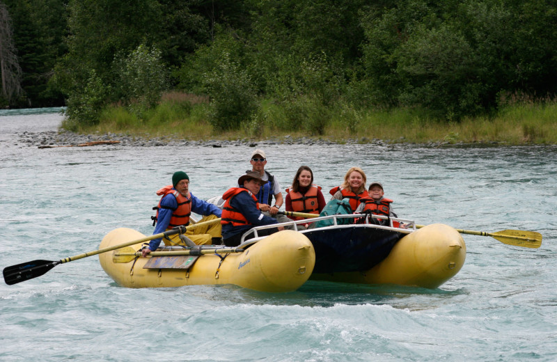 Rafting at Alaska Heavenly Lodge.