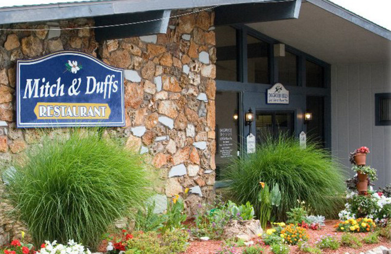 Exterior View at Dogwood Hills Golf Resort