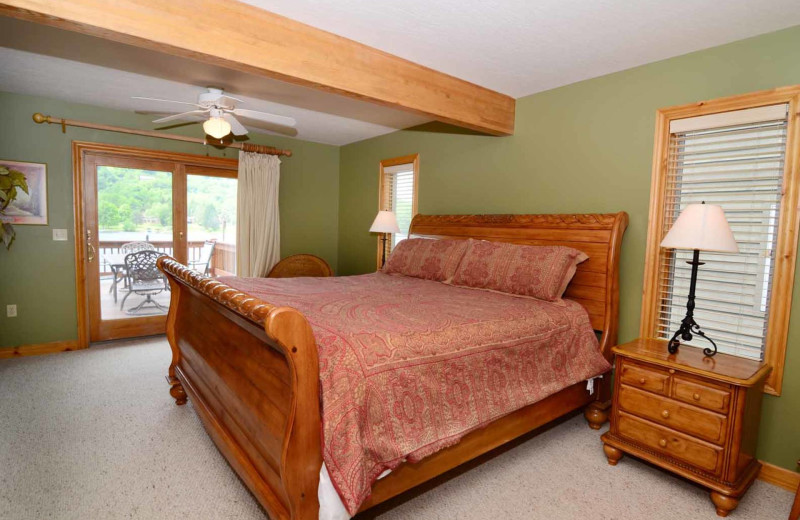 Rental bedroom at Railey Mountain Lake Vacations.