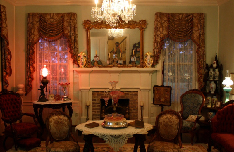 Interior view of Roseland Plantation.