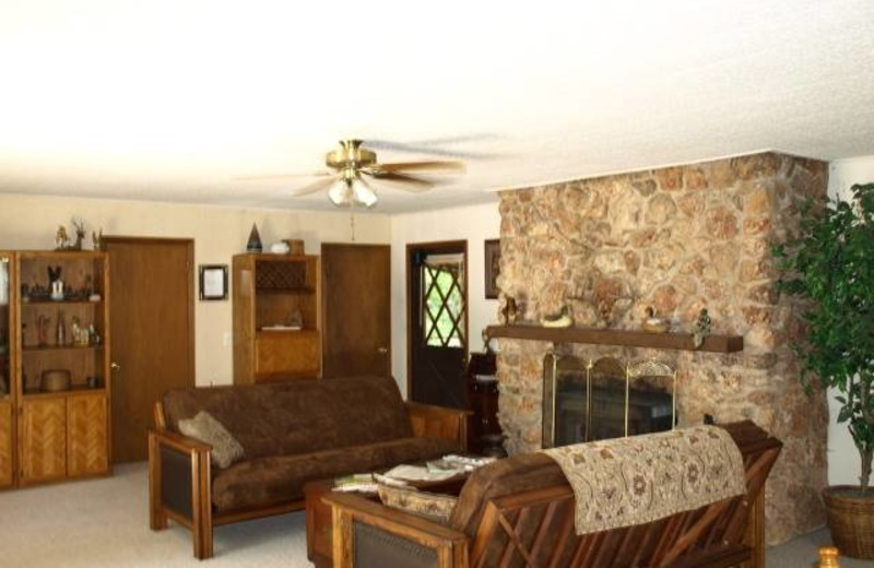 Cabin living room at Cabins by the Lake.