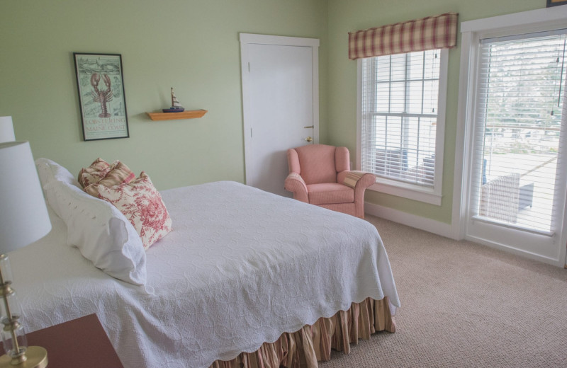 Guest room at Newagen Seaside Inn.