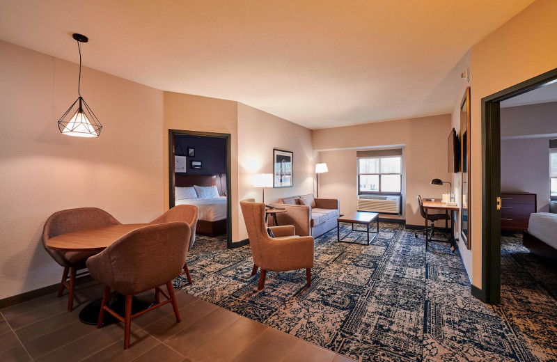 Guest room at Four Points By Sheraton Cleveland-Eastlake.