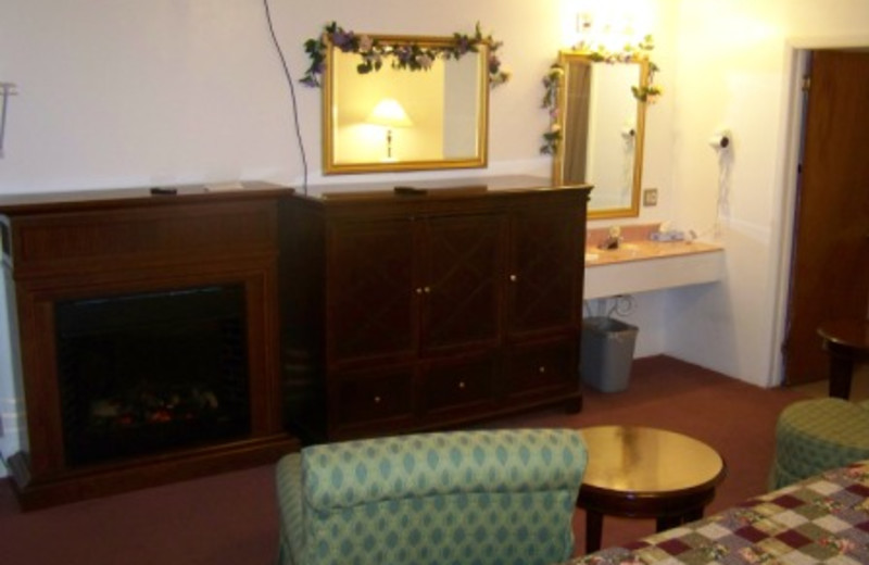 Guest Fireplace at Golden Knight Inn