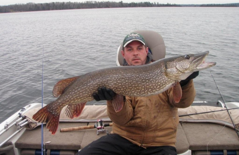 Fishing at Voyageur Park Lodge.