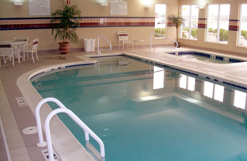 Pool at Hilton Garden Inn Fort Wayne.