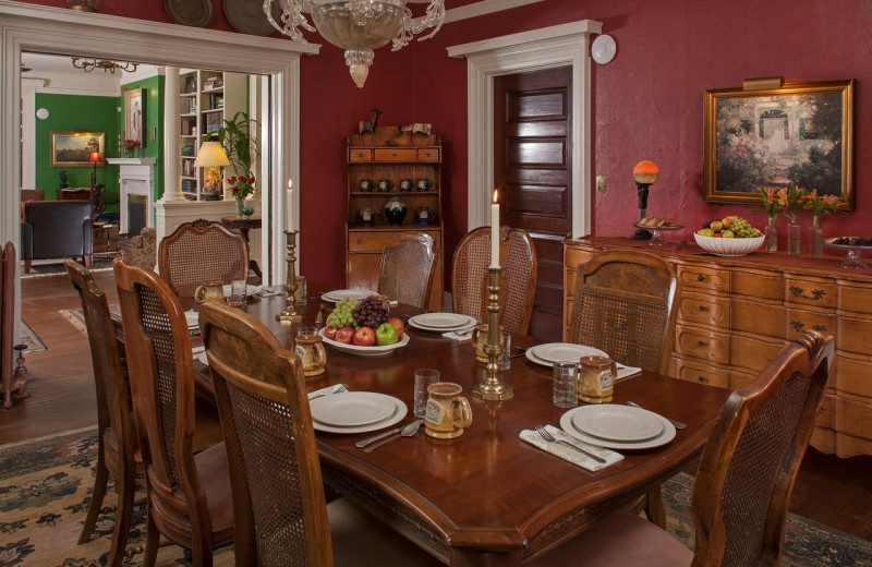 Dining room at Inn At Lake Joseph.