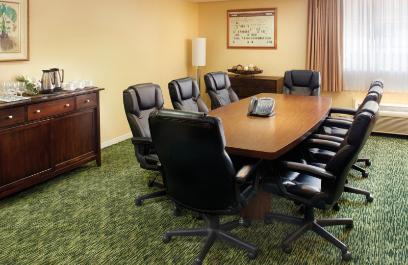 Meeting Room at Airport Honolulu Hotel