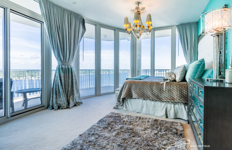 Rental bedroom at LuxuryGulfRentals.com
