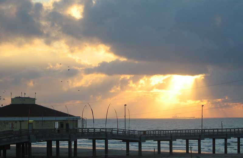 Fishing pier at The Dunes Condominiums.