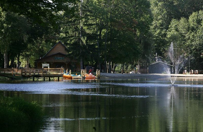 Lake at Lakeside Cabins Resort.