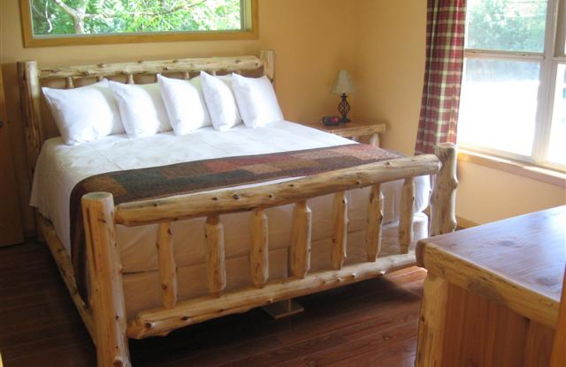Master King Bedroom at Sunrise Ridge cabin