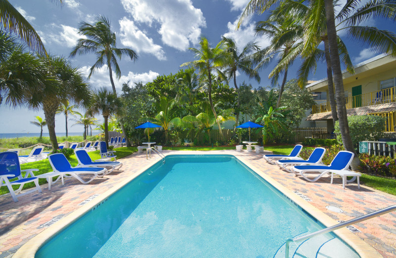 Outdoor pool at Tropic Seas Resort Motel.