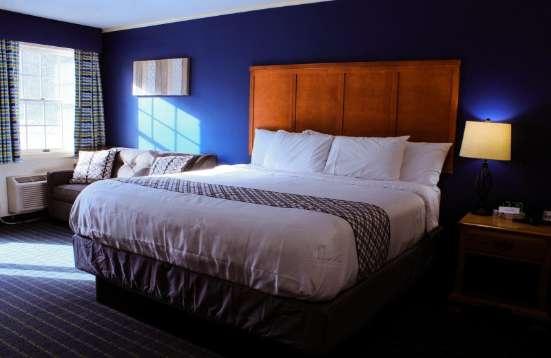 Guest room at The Lodge at Jackson Village.